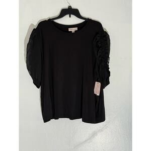 Don’t Settle for Basic – This Black Puff Sleeve Top Turns Heads Instantly
